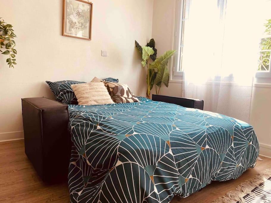 Appartement Cosy Au Calme A 20 Min De Paris Вилжуиф Екстериор снимка